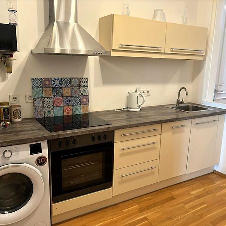 Casa Nostra - Helle Wohnung - direkt am Augarten Wina Bagian luar foto
