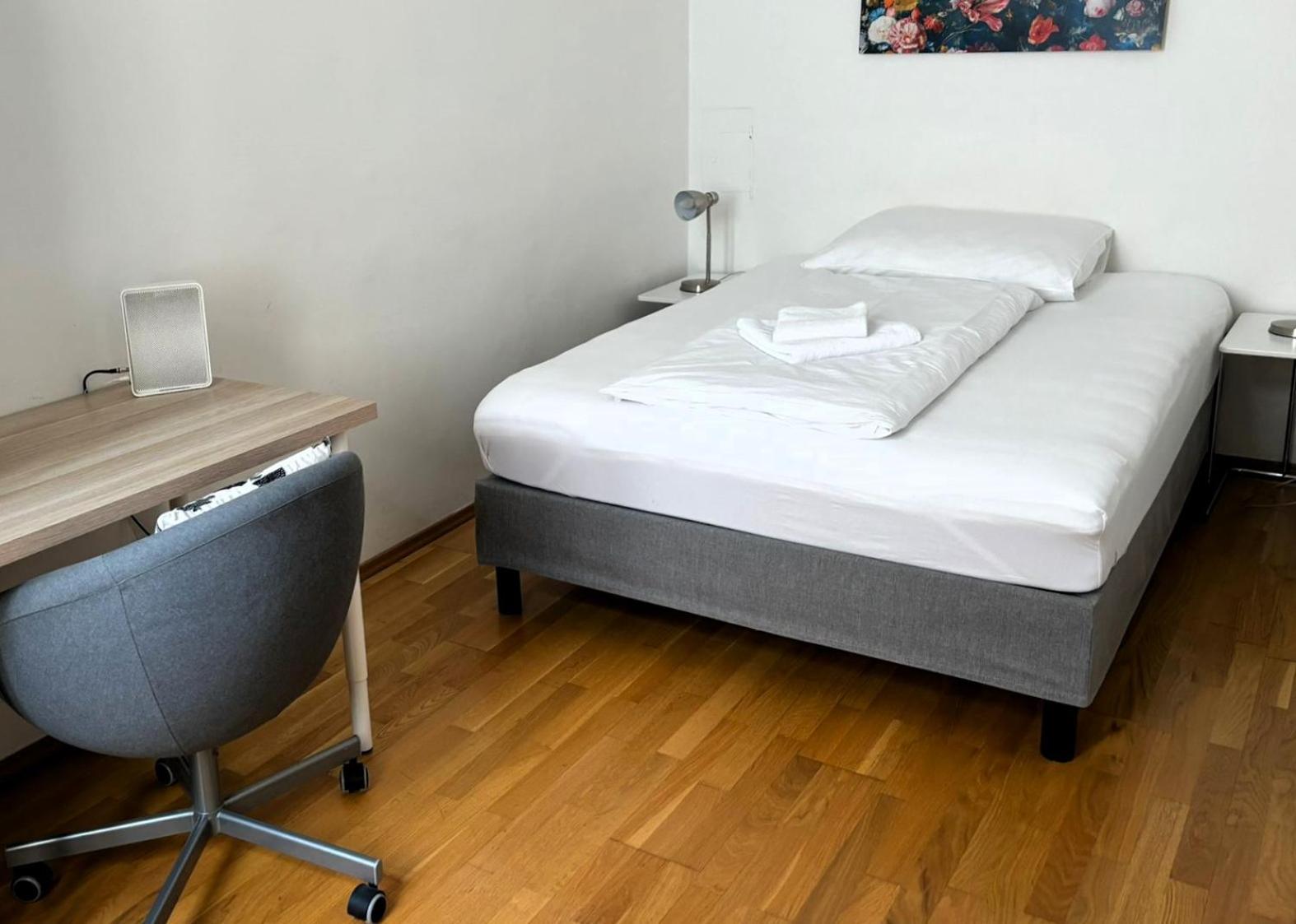 Casa Nostra - Helle Wohnung - direkt am Augarten Wina Bagian luar foto