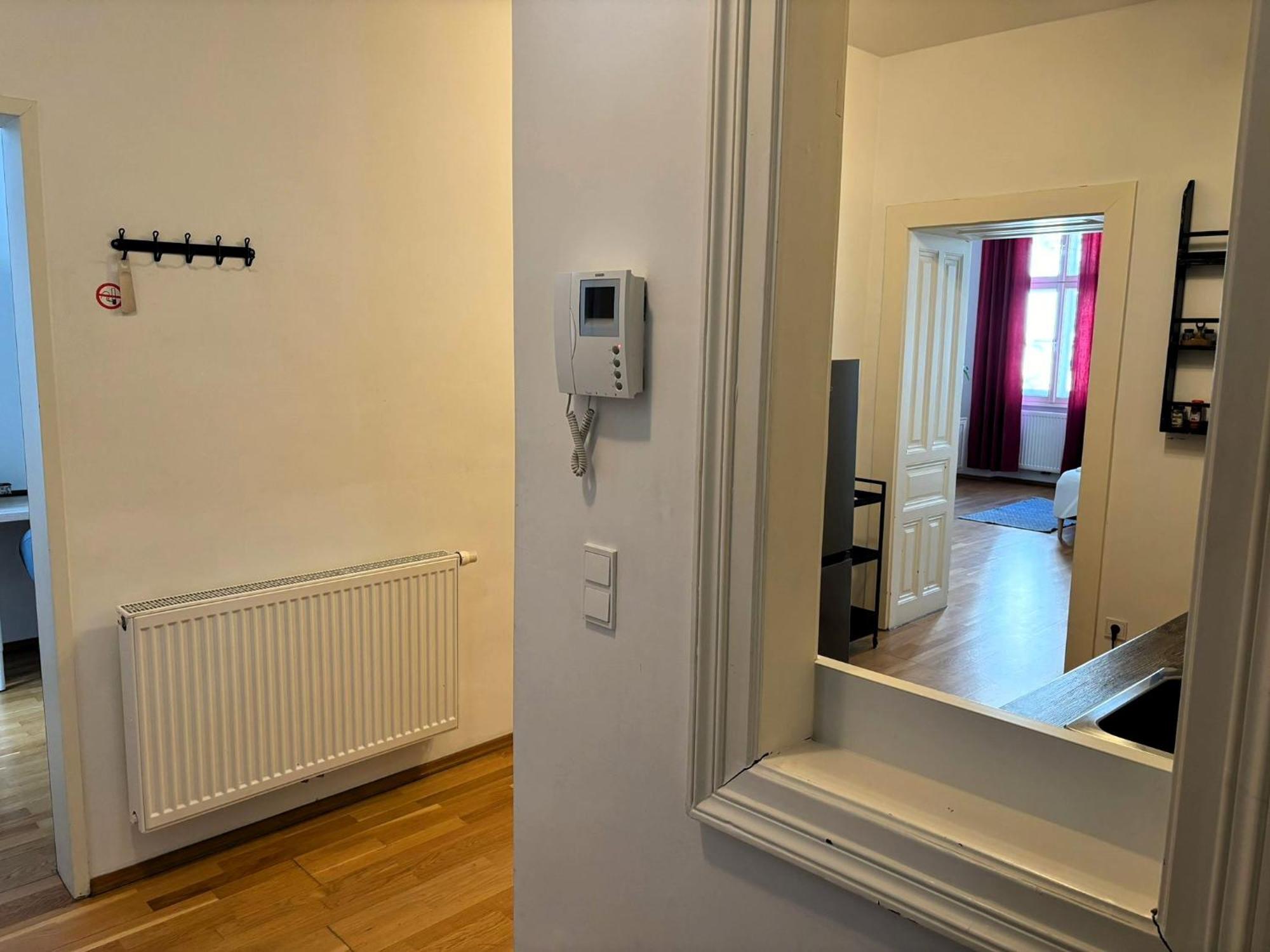 Casa Nostra - Helle Wohnung - direkt am Augarten Wina Bagian luar foto
